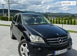 Внедорожник 5 дверей Mercedes-Benz M-Класс (ML) II (W164) 2006 в Черновцах
