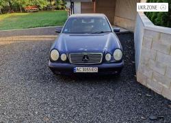 Седан Mercedes-Benz E-Класс 1997 в Луцке