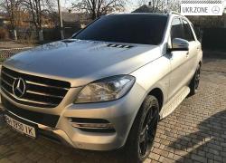 Внедорожник 5 дверей Mercedes-Benz M-Класс (ML) 2011 в Одессе