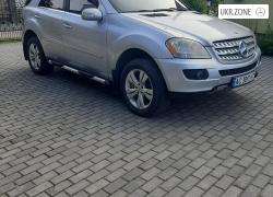 Внедорожник 5 дверей Mercedes-Benz M-Класс (ML) II (W164) 2007 в Нововолынске