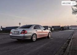 Седан Mercedes-Benz E-Класс III (W211, S211) 2004 в Каменец-Подольском