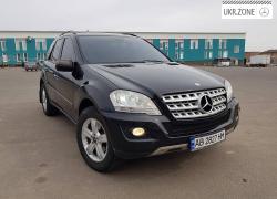 Внедорожник 5 дверей Mercedes-Benz M-Класс (ML) II (W164) Рестайлинг 2009 в Тульчине