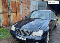 Седан Mercedes-Benz C-Класс 2001 в Днепре