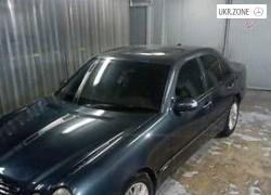 Седан Mercedes-Benz E-Класс II (W210, S210) Рестайлинг 2001 в Коломые