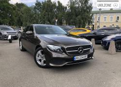 Седан Mercedes-Benz E-Класс V (W213, S213, C238) 2017 в Киеве