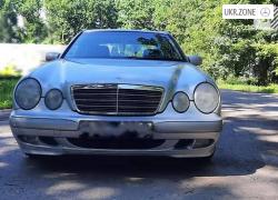 Седан Mercedes-Benz E-Класс 1999 в Львове