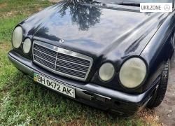 Седан Mercedes-Benz E-Класс II (W210, S210) 1998 в Одессе
