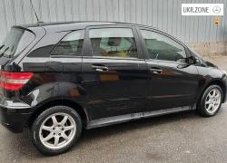 Хэтчбек 5 дверей Mercedes-Benz B-Класс I (W245) 2006 в Киеве