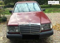 Mercedes-Benz E-Класс 1987 в Заставне