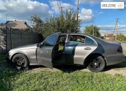 Седан Mercedes-Benz E-Класс III (W211, S211) 2004 в Днепре