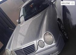 Седан Mercedes-Benz E-Класс II (W210, S210) Рестайлинг 2000 в Львове