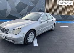 Седан Mercedes-Benz C-Класс 2000 в Луцке