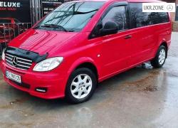 Минивэн Mercedes-Benz Vito II (W639) 2005 в Сторожинце