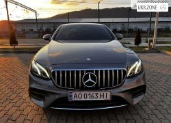Седан Mercedes-Benz E-Класс 2016 в Ужгороде