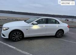 Седан Mercedes-Benz E-Класс V (W213, S213, C238) 2019 в Запорожье