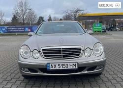 Седан Mercedes-Benz E-Класс 2003 в Харькове