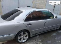 Седан Mercedes-Benz E-Класс 1996 в Харькове