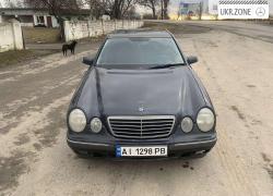 Седан Mercedes-Benz E-Клас 1999 у Чернівцях