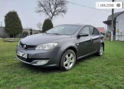 Седан MG 350 I 2012 у Яворові