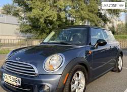 Хэтчбек 3 двери MINI Cooper Hatch II (R56) Рестайлинг 2011 в Киеве