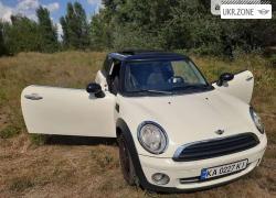 Хэтчбек 3 двери MINI Cooper Hatch II (R56) 2008 в Киеве