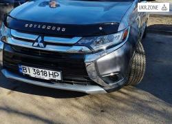 Внедорожник 5 дверей Mitsubishi Outlander 2018 в Кропивни́цком