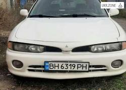 Седан Mitsubishi Galant VII 1995 в Южном
