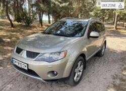 Внедорожник 5 дверей Mitsubishi Outlander 2007 в Ахтырке