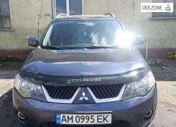 Позашляховик 5 дверей Mitsubishi Outlander 2008 у Житомирі