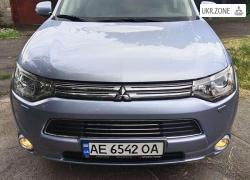 Внедорожник 5 дверей Mitsubishi Outlander III 2014 в Кривом Роге