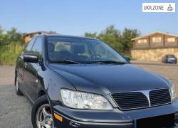 Седан Mitsubishi Lancer IX 2002 в Ужгороде