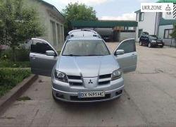 Внедорожник 5 дверей Mitsubishi Outlander I 2004 в Теофиполе