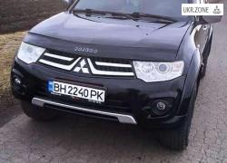 Внедорожник 5 дверей Mitsubishi Pajero Sport 2013 в Ульяновке