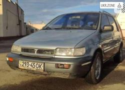 Компактвэн Mitsubishi Space Wagon II 1993 в Одессе