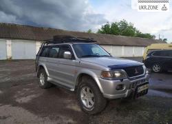 Внедорожник 5 дверей Mitsubishi Pajero Sport I 2002 в Дубно