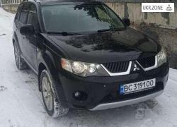Позашляховик 5 дверей Mitsubishi Outlander II 2007 у Львові