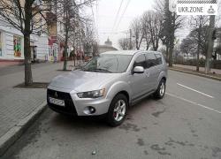 Внедорожник 5 дверей Mitsubishi Outlander II Рестайлинг 2010 в Чернигове