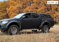 Пикап двойная кабина Mitsubishi L200 IV 2010 в Харькове