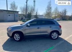 Внедорожник 5 дверей Mitsubishi ASX I 2011 в Александрии
