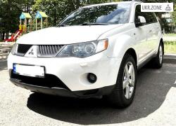 Внедорожник 5 дверей Mitsubishi Outlander 2008 в Киеве