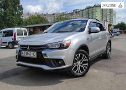 Внедорожник 5 дверей Mitsubishi Outlander III Рестайлинг 2 2017 в Ивано-Франковске