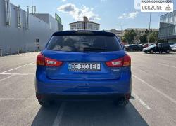 Внедорожник 5 дверей Mitsubishi Outlander 2015 в Киеве