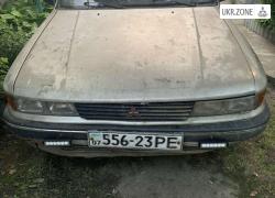 Седан Mitsubishi Galant 1988 у Виноградові