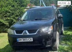 Внедорожник 5 дверей Mitsubishi Outlander 2009 в Барановке
