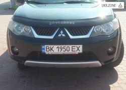 Внедорожник 5 дверей Mitsubishi Outlander 2008 в Ровно