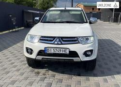 Внедорожник 5 дверей Mitsubishi Pajero Sport 2013 в Полтаве