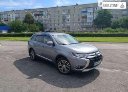 Внедорожник 5 дверей Mitsubishi Outlander 2015 в Сумах