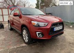 Внедорожник 5 дверей Mitsubishi Outlander 2015 в Харькове