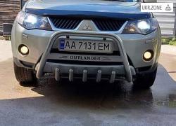 Внедорожник 5 дверей Mitsubishi Outlander 2008 в Киеве