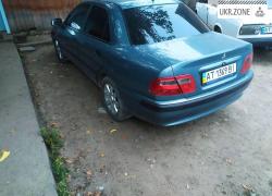 Седан Mitsubishi Carisma I Рестайлинг 2002 в Ивано-Франковске